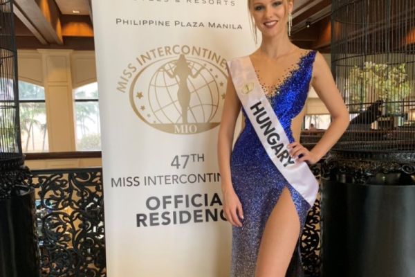 muszkagreta-missintercontinentalhungary1dd321ef9-611a-1384-2f88-ffda376390ac376A3AA9-61A1-54F3-10D4-CD51D216DFC8.jpg