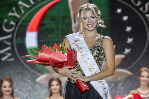 screenshot-2024-09-03-at-13-28-48-17-eves-gimnazista-lany-lett-a-magyarok-vilagszepe-blikkC5AF2417-6598-2E53-C46B-1257522ED766.png
