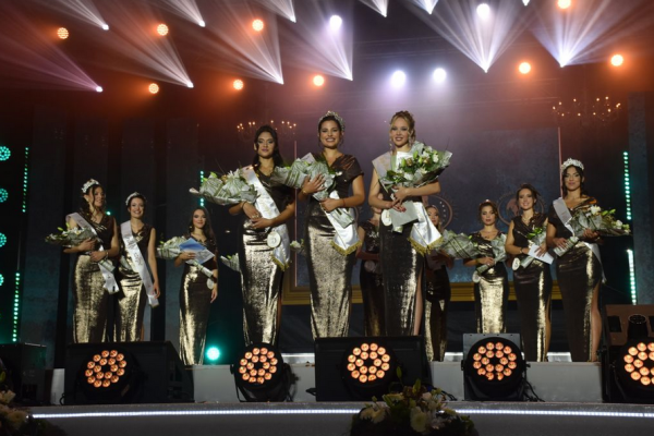 fotok-daroczi-eszterszoljon-91089C722-660E-7A22-C4A6-678D4B1F5533.png