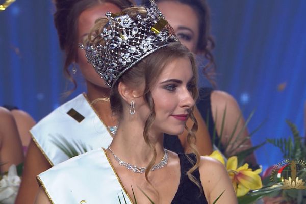 magyarok-vilagszepe-finale-dijatado-20F03F476E-0CB5-E00E-1B7B-BC3A5603C8C7.jpg