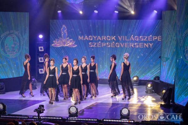 magyarok-vilagszepe-finale-est-32BA7F9DD-FC80-8E02-EC57-B927D9B39200.jpg