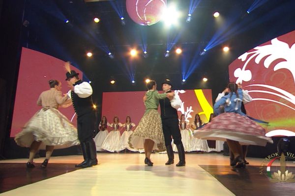 magyarok-vilagszepe-finale-nyito-61FB688F4-0D7C-3318-CBF5-83A2DDC4C9EF.jpg