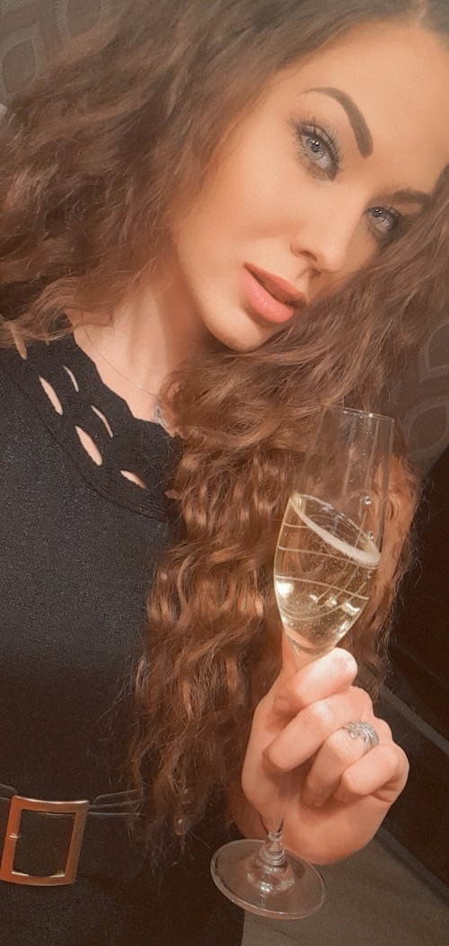 Tóth Anett 