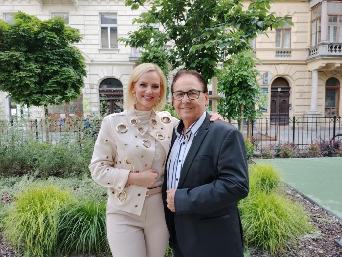 FasyAdam Komonyi Zsuzsa